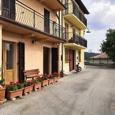 Casa Giorgio Mille Papaveri Rossi Cesi