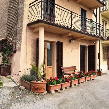 Lägenhet Casa Giorgio Mille Papaveri Rossi *